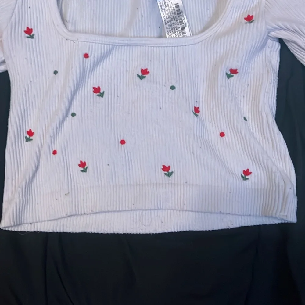 cropped ribbed long sleeve - Picture 2 of 3